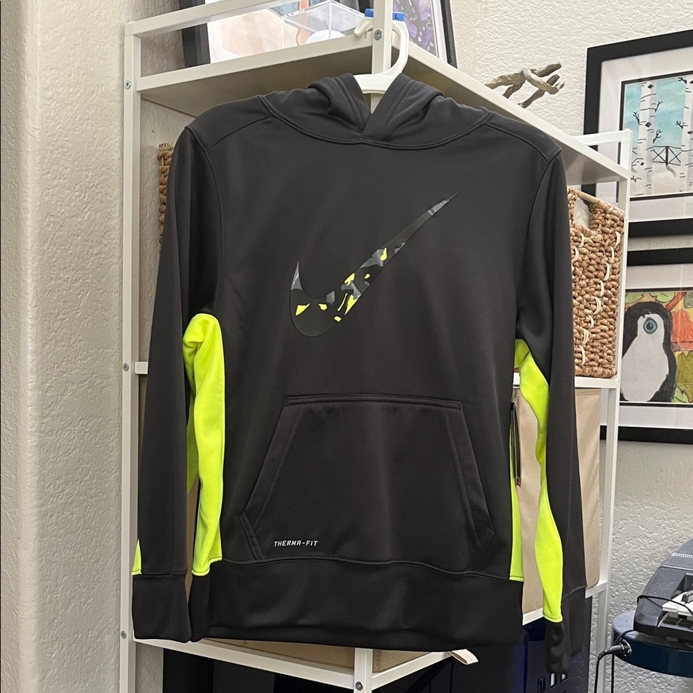 Nike Black & Neon Yellow Therma-FIT Pullover Hoodie